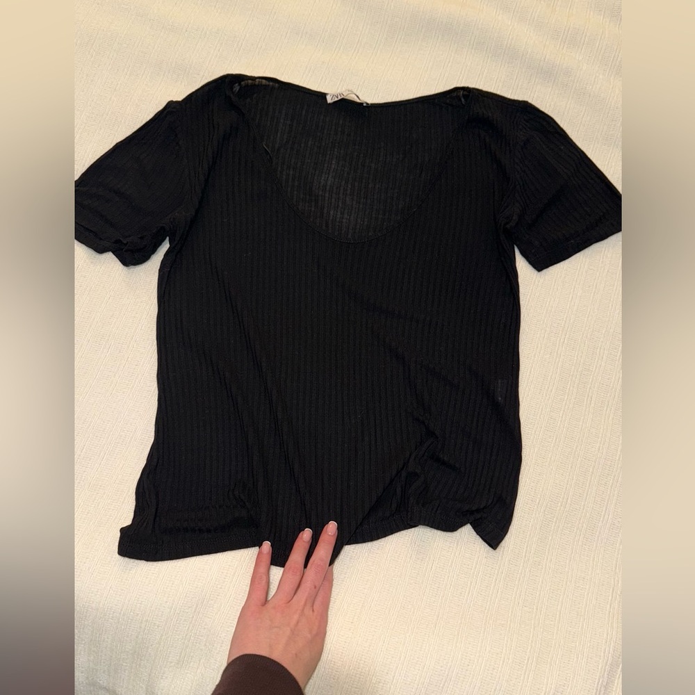 Zara Black Ribbed Short Sleeve Top